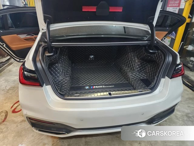 BMW 7 Series (G11) 2021 Белый из Кореи, фото 2