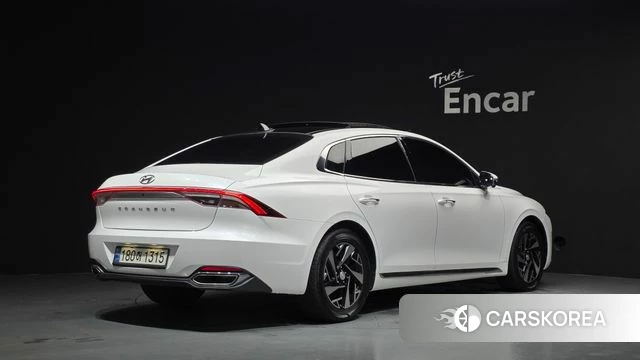 Hyundai The New Grandeur IG Hybrid 2022 Белый из Кореи, фото 2