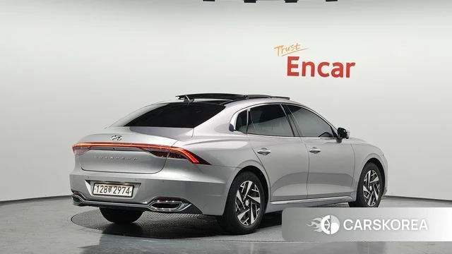 Hyundai The New Grandeur IG Hybrid id 4303903 из Кореи 12