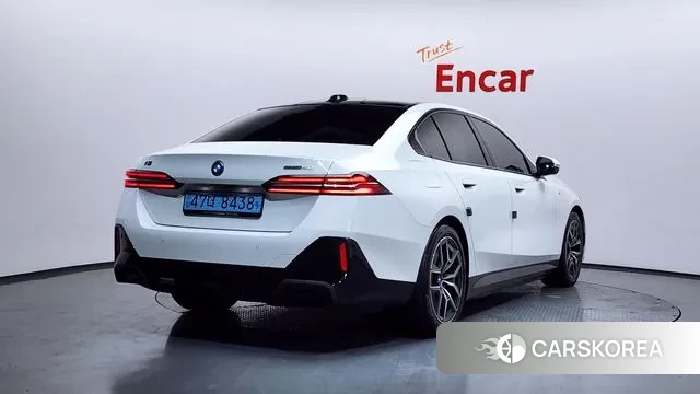 BMW i5 (G60) id 3757807 из Кореи 12