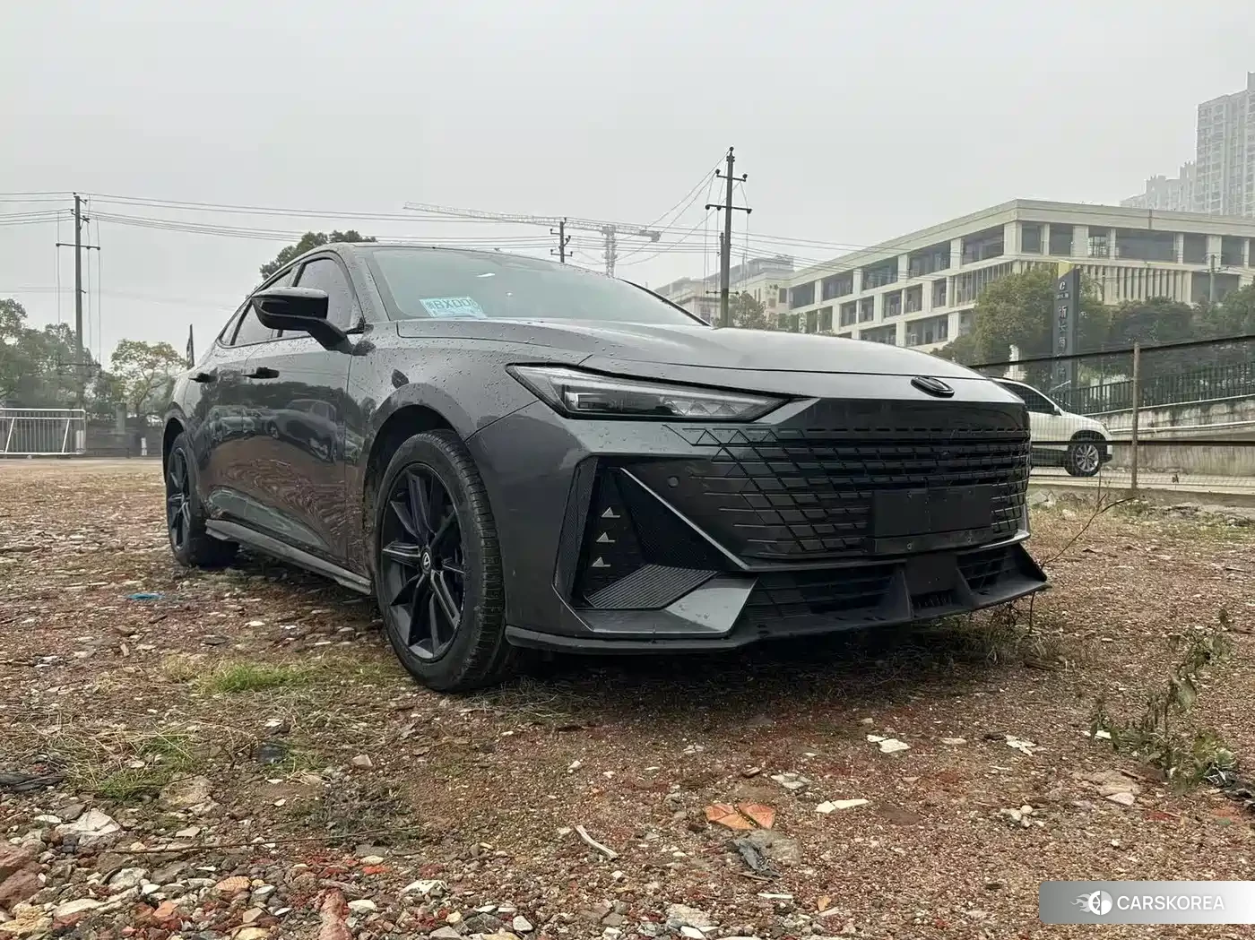 Chang'an Changan UNI-V 2023 Silver/gray из Китая, фото 2