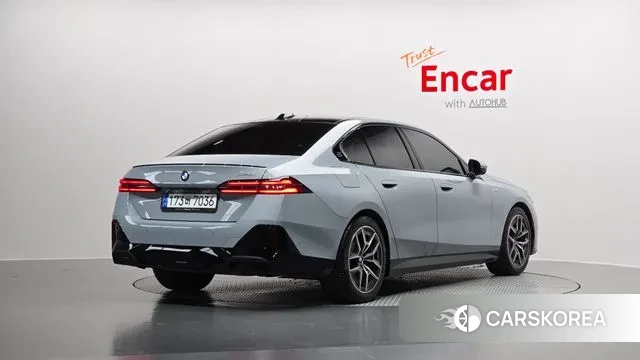 BMW 5 Series (G60) id 3410244 из Кореи 12