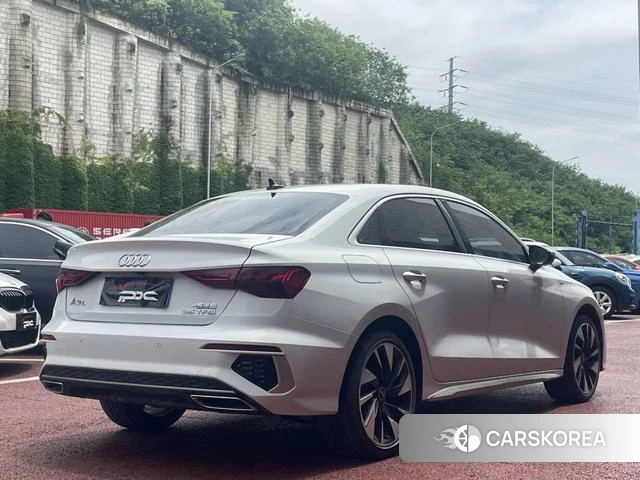 Audi A3 2022 Белый из Китая, фото 2