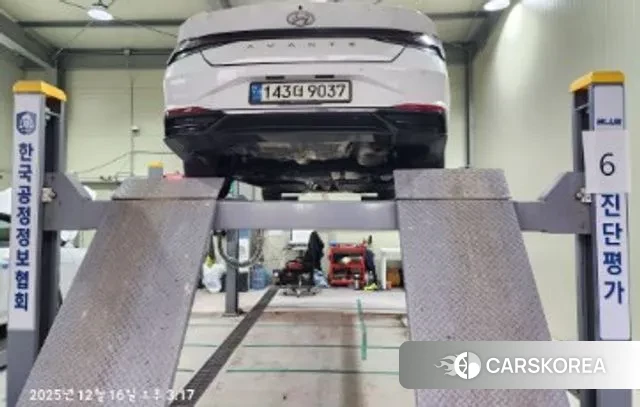 Hyundai Avante (CN7) 2021 Белый из Кореи, фото 2