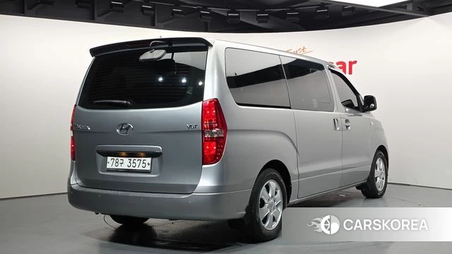 Hyundai The New Grand Starex id 4574646 из Кореи 12