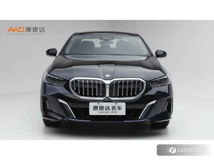BMW 5 series 2024 Черный из Китая, фото 2