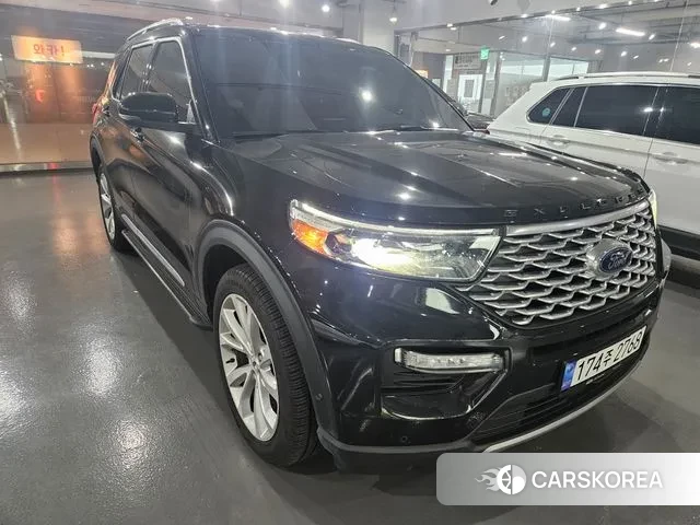 Ford Explorer 6th Generation 2022 Черный из Кореи, фото 2