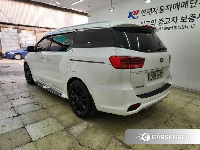 Kia The New Carnival id 4887354 из Кореи 12