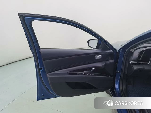 Hyundai Elantra id 4374614 из Китая 12