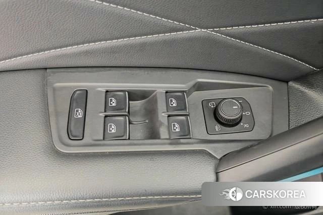 Volkswagen Tiguan L id 4335839 из Китая 12