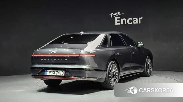 Hyundai Grandeur (GN7) id 3953052 из Кореи 12