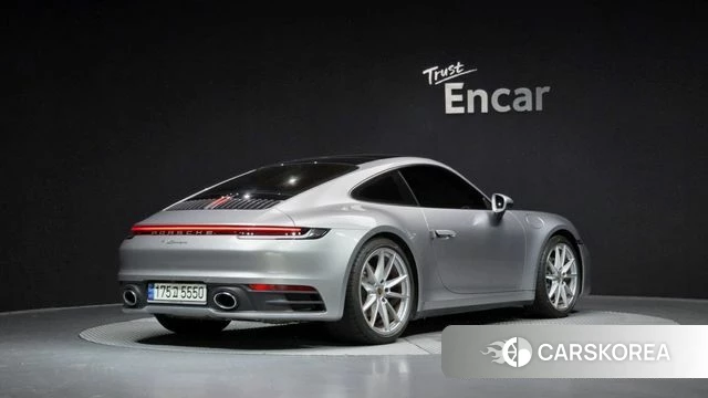 Porsche 911(992) id 4594232 из Кореи 12