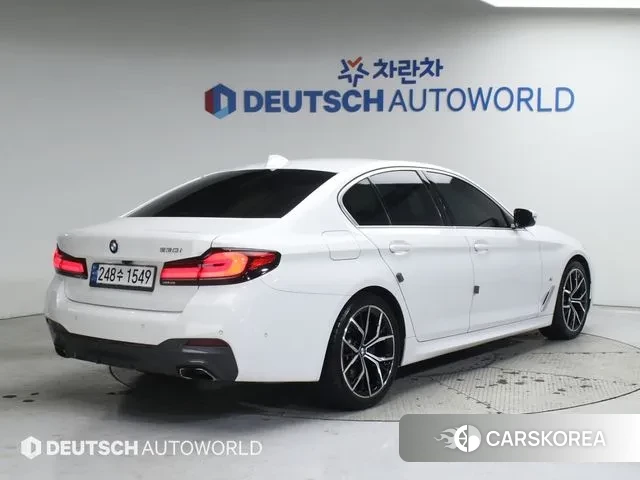 BMW 5 Series (G30) id 3676751 из Кореи 12