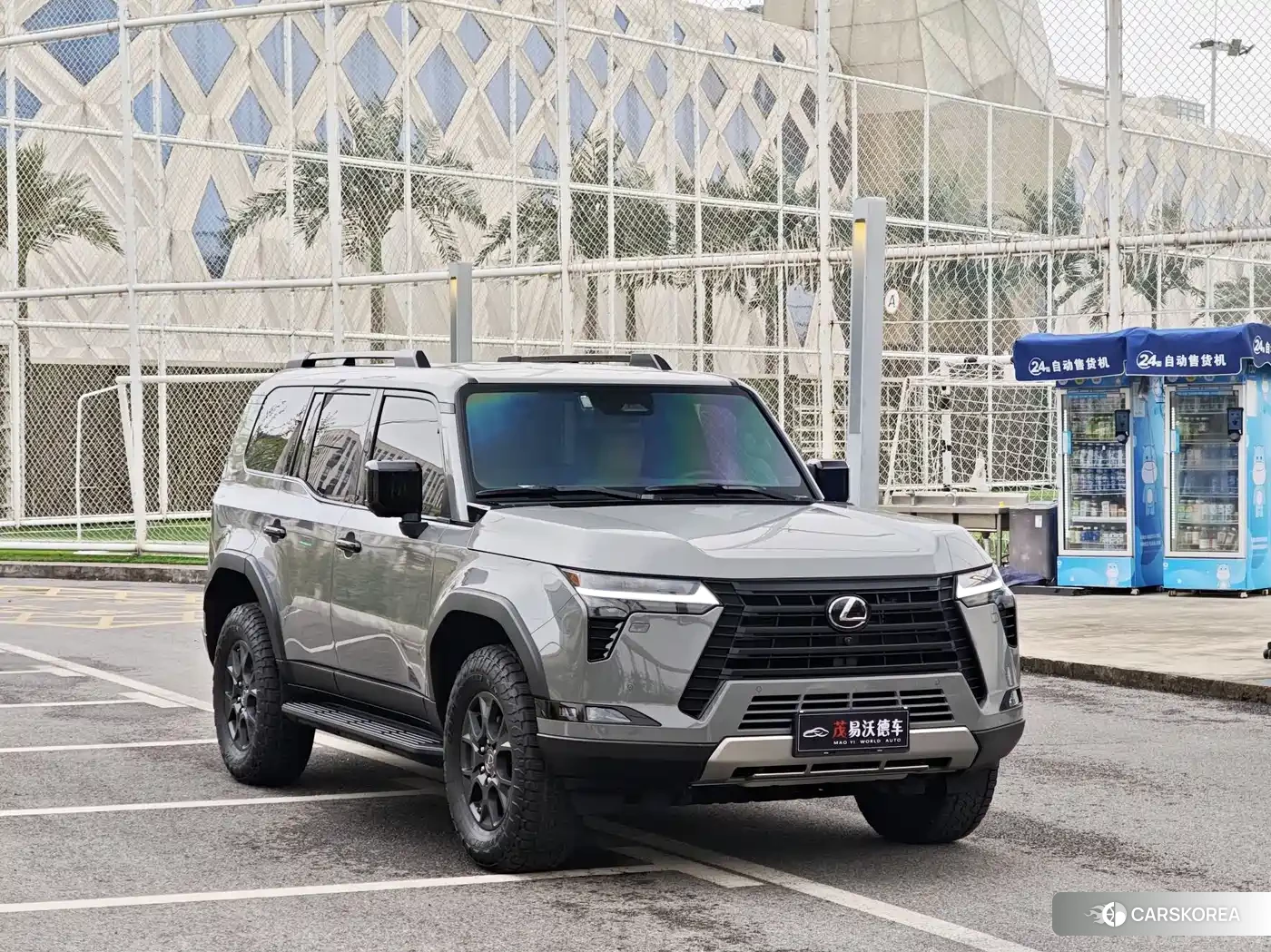 Lexus GX id 4600675 из Китая 12