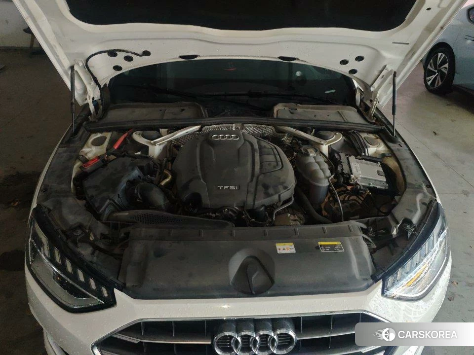 Audi A4L 2020 Белый из Китая, фото 2
