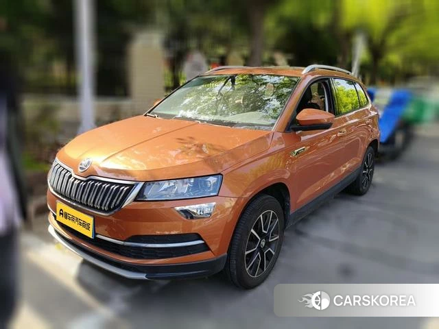 Skoda Krok 2018 Оранжевый из Китая, фото 2