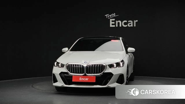 BMW 5 Series (G60) id 4432736 из Кореи 12