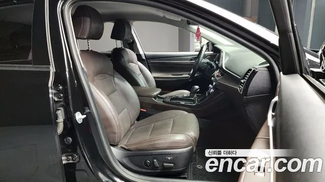 Hyundai Grandeur IG id 2701456 из Кореи 12