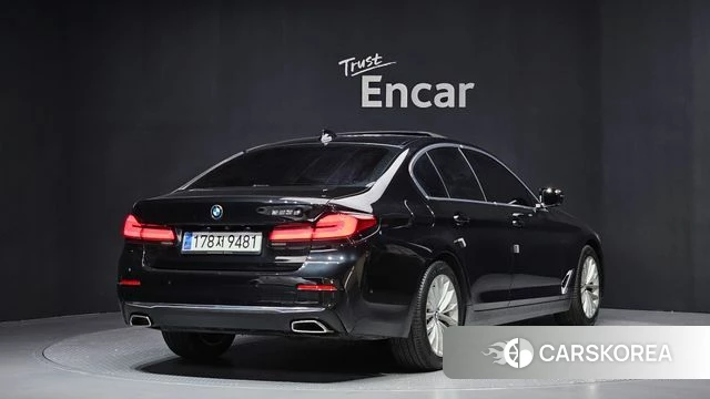 BMW 5 Series (G30) id 3885355 из Кореи 12