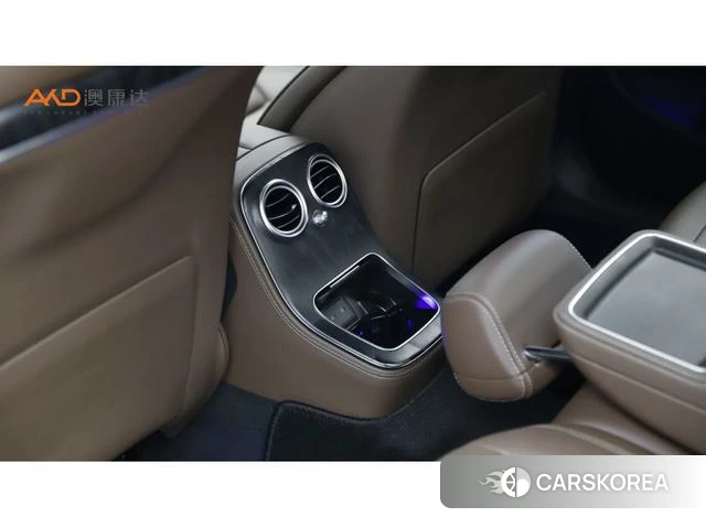 Mercedes-Benz E-class 2022 Черный из Китая, фото 2