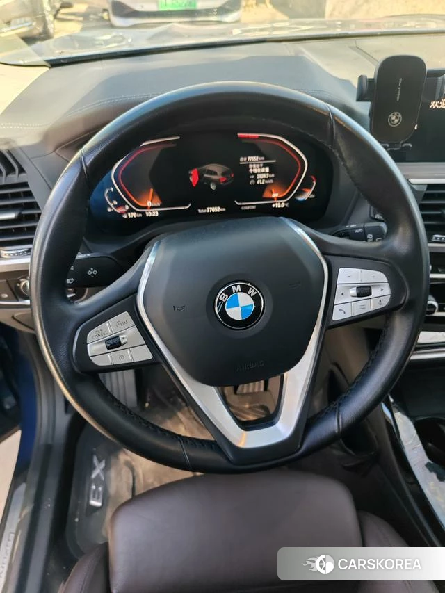 BMW X3 id 4257036 из Китая 9