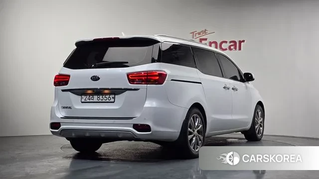 Kia The New Carnival id 3672743 из Кореи 12