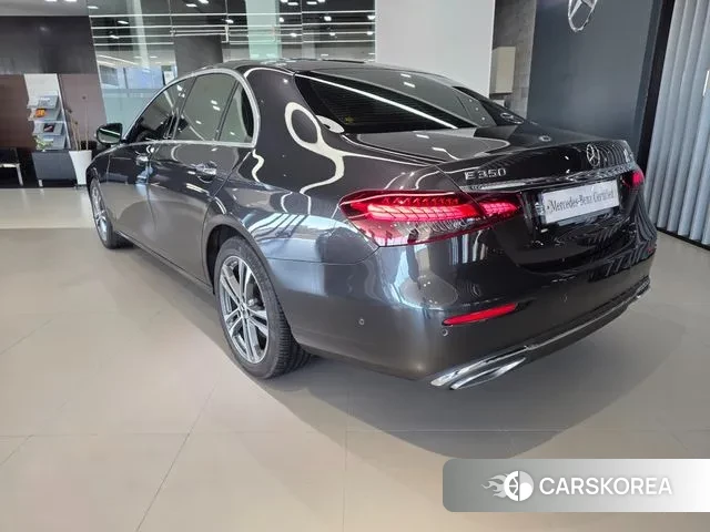 Mercedes-Benz E-Class W213 id 3717562 из Кореи 11