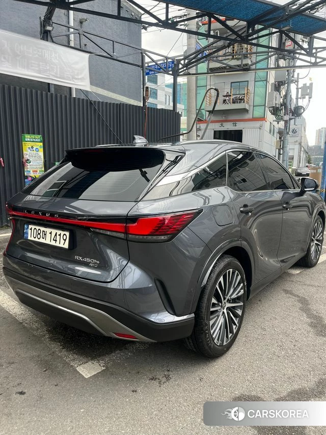 Lexus RX450h + 5th generation 2023 Серый из Кореи, фото 2