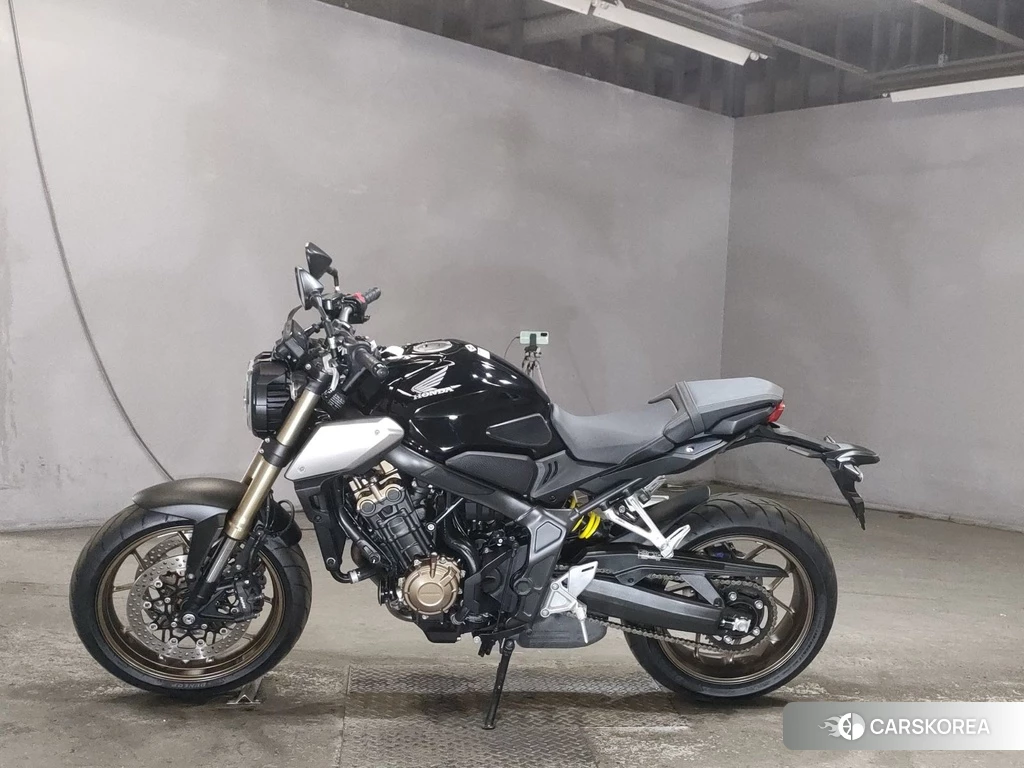 Проданный Honda CB650R 2019 из Японии, фото 2