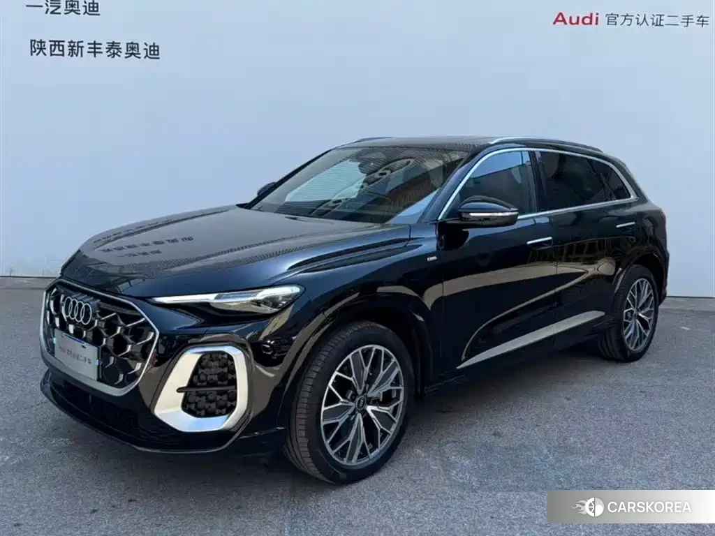 Audi Q5L id 4546231 из Китая 12