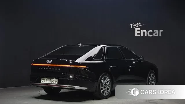 Hyundai Grandeur (GN7) id 3685127 из Кореи 12