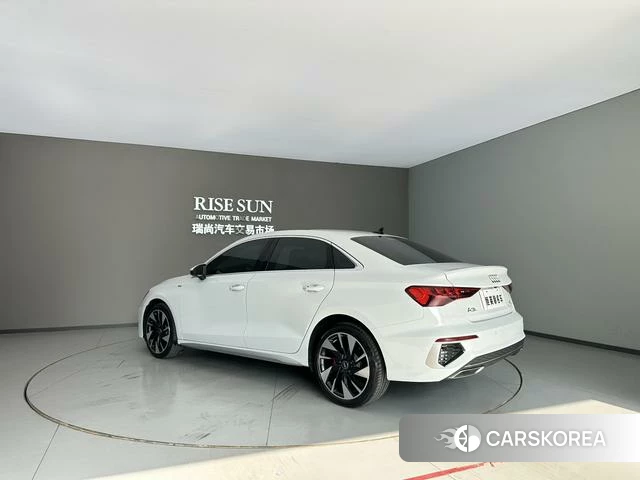 Audi A3 2024 Белый из Китая, фото 2