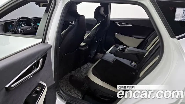 Kia EV6 id 2675538 из Кореи 12