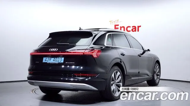 Audi e-Tron id 2818113 из Кореи 12