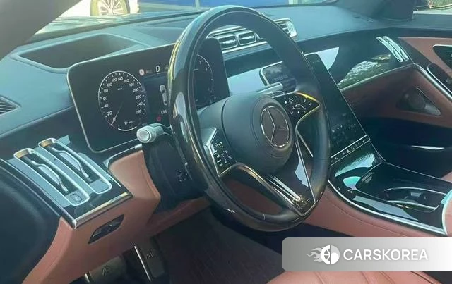 Mercedes-Benz Maybach S-class 2022 Черный из Китая, фото 2