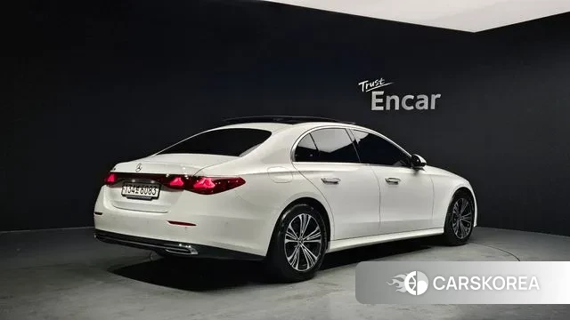 Mercedes-Benz E-Class W214 id 3614536 из Кореи 12