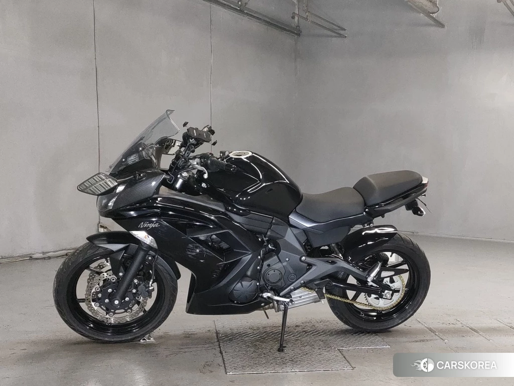 Проданный Kawasaki NINJA 400 2016 из Японии