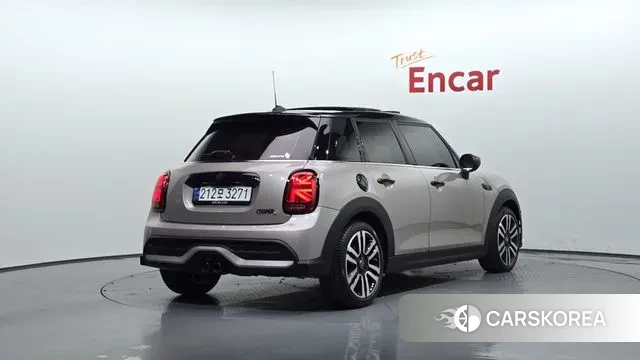 Mini Cooper S id 3365824 из Кореи 12