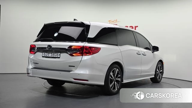 Honda Odyssey id 4459180 из Кореи 12