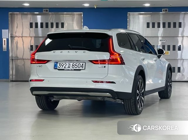 Volvo V60 Cross-Country 2nd Generation id 4419573 из Кореи 12