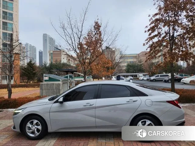 Hyundai Avante (CN7) id 3705797 из Кореи 11