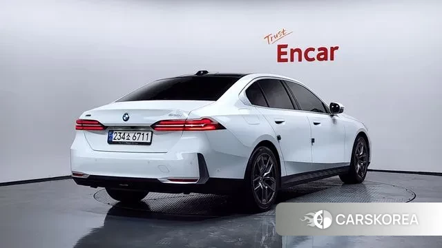 BMW 5 Series (G60) id 3341718 из Кореи 12