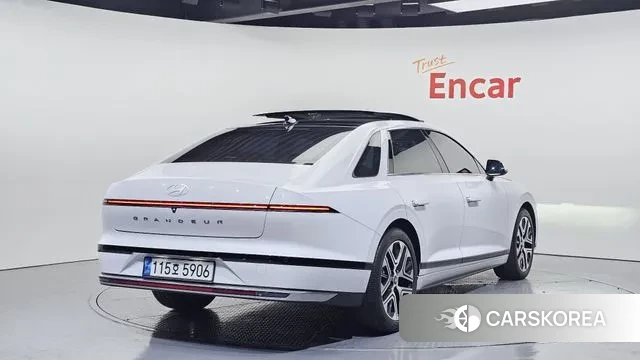 Hyundai Grandeur Hybrid (GN7) id 3477864 из Кореи 12