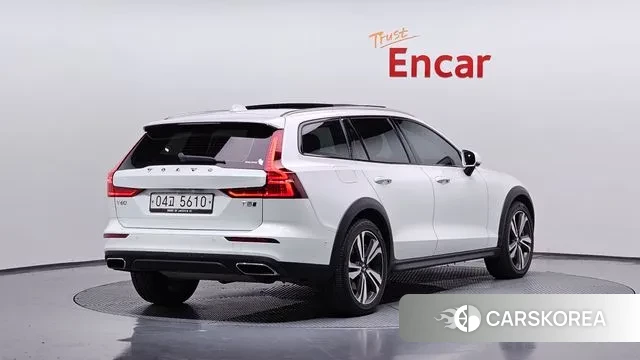 Volvo V60 Cross-Country 2nd Generation id 3362789 из Кореи 12