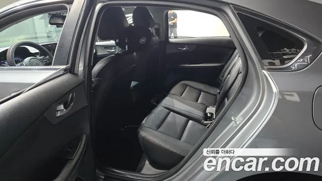 Kia Come New K3 id 2791528 из Кореи 12