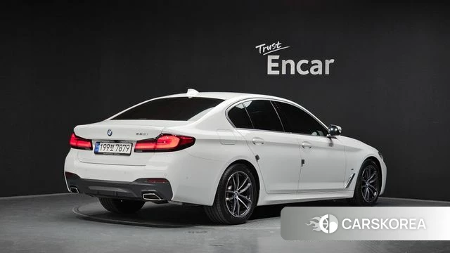 BMW 5 Series (G30) id 4935433 из Кореи 12