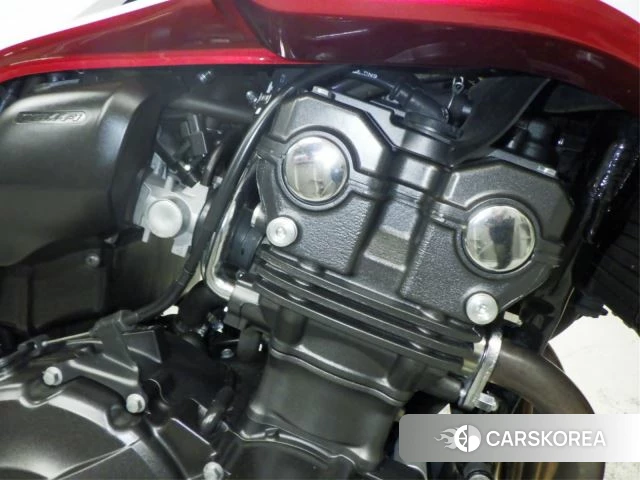Engine photo