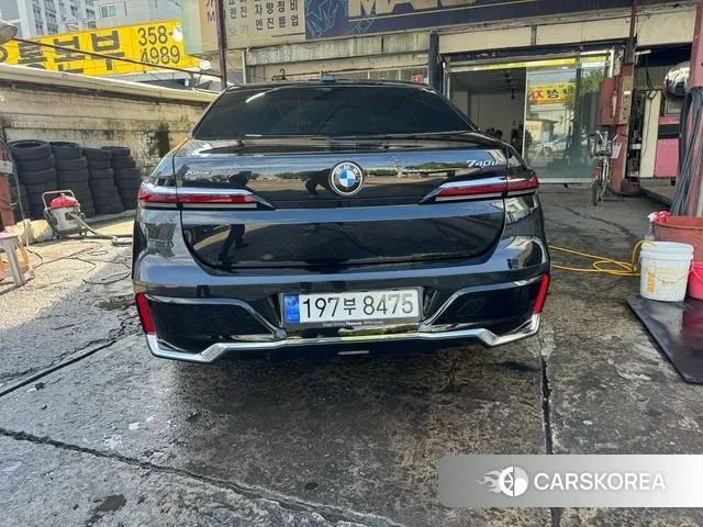 BMW 7 Series (G70) id 3310079 из Кореи 12