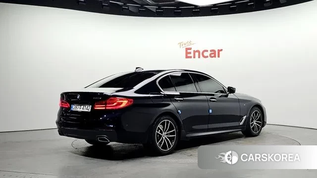 BMW 5 Series (G30) id 3647368 из Кореи 12