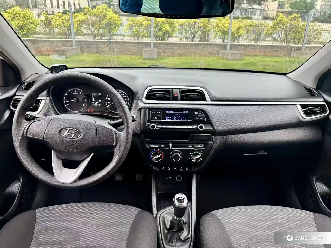 Hyundai Rena 2018 Белый из Китая, фото 2